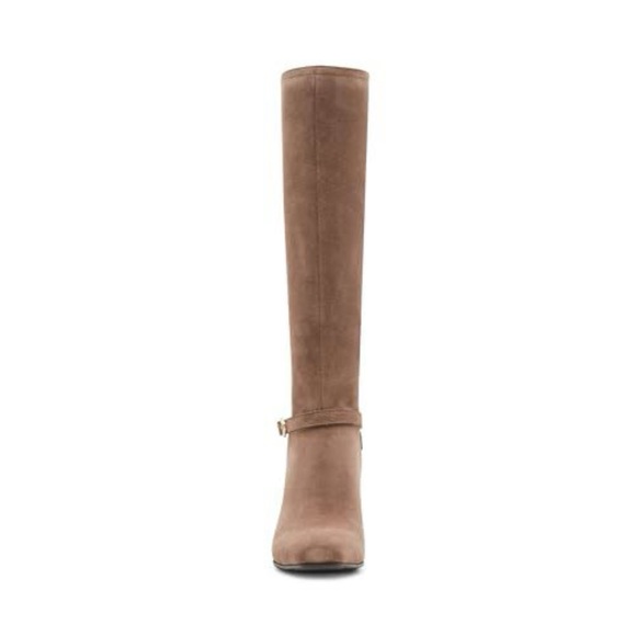 NEW Blondo Women's Twyla Knee High Waterproof Boot TAUPE SUEDE size 8.5 - Picture 3 of 10